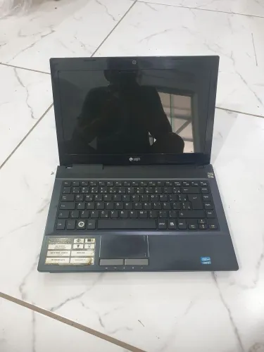 Notebook login excellence com defeito. Ideal para tecnicos