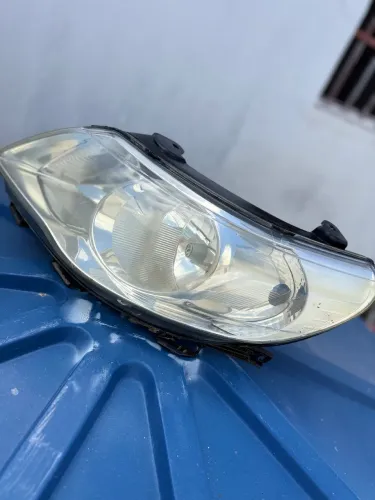 Farol Foco Duplo Gol Voyage Saveiro G5 (Original) Usado LADO ESQUERDO (MOTORISTA)