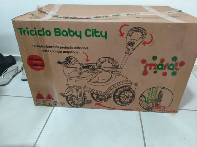 Carrinho - Triciclo infantil - NOVO