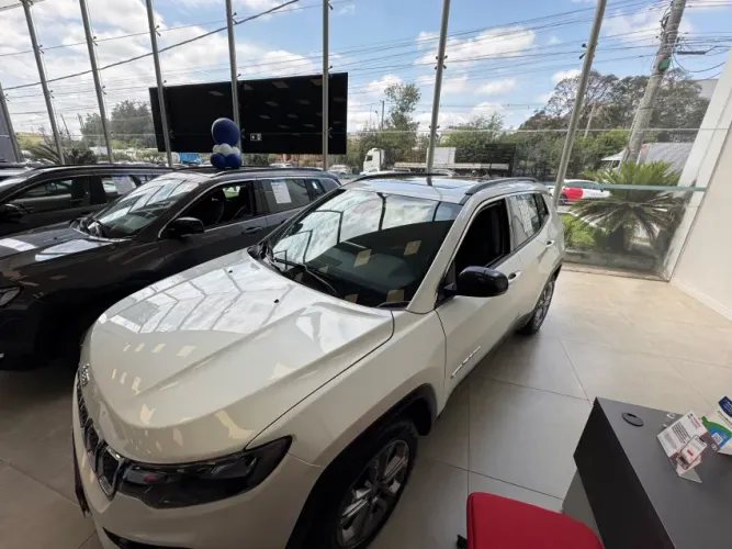Jeep Compass Long. T270 1.3 TB 4X2 Flex AUT 2023