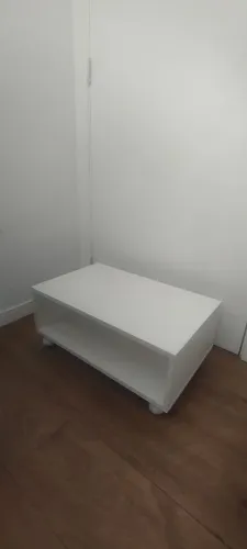 Mesa de Centro com rodinhas (2 meses de uso)