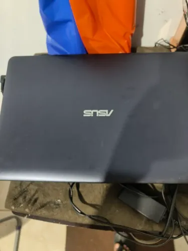 Notebook ASUS Vivobook  Intel Core i3