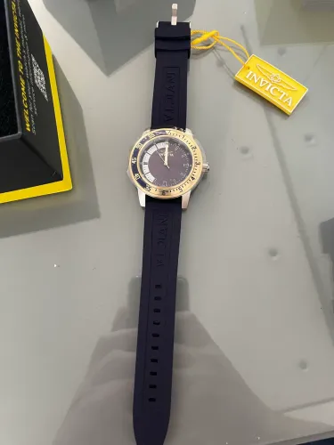 Invicta Specialty 12847 Novo