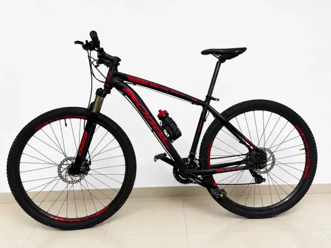 Bicicleta Oggi - Aro 29 - TAM 19 - Usada