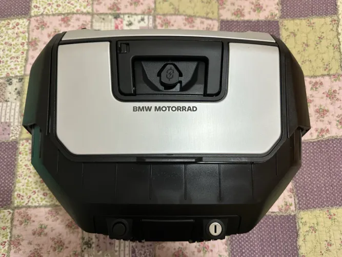 Top case Vario Original BMW GS 1300 semi zero 6 meses de pouco uso.