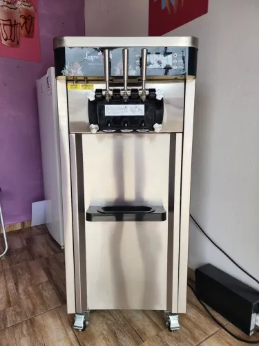 Máquina de Sorvete Expresso - Logro Soft LS425