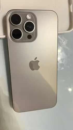 Celular iPhone 15 pro max 256gb