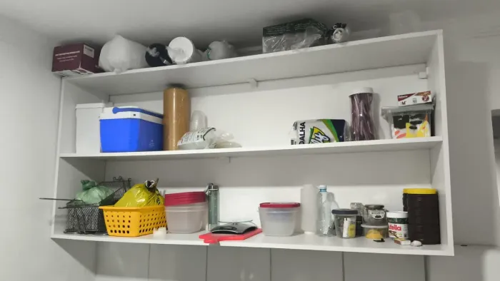 Móvel de parede sem portas em MDF
