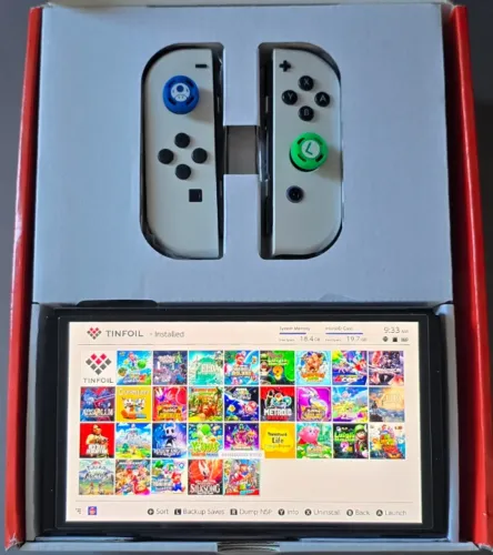 Nintendo Switch OLED - desbloqueado 