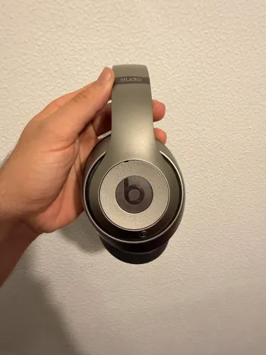 Vendo fone Beats Studio