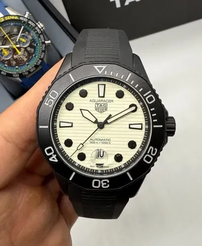 Relogio Tag Heuer Aquarecer Tritium - Super Luminova 43mm
