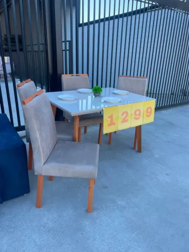 Mesa de Jantar ENTREGA IMEDIATA