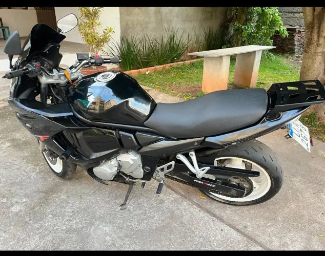 GSX 650 F BANDIT DE 26 POR 19