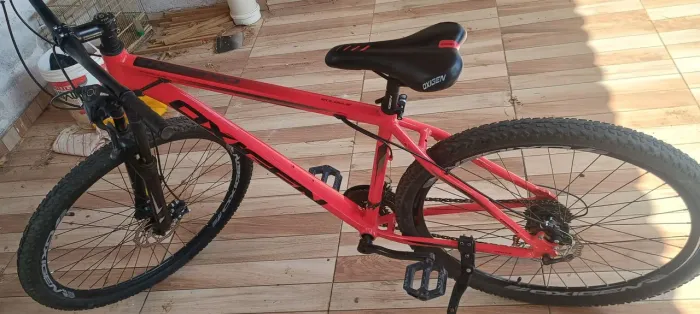 Bicicleta aro 29 Oxigên Stratus semi nova 