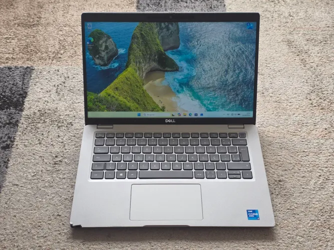Notebook Dell Latitude 5420 i7 11th 1185G7 16GB RAM e 512GB SSD NVME - Tela Full HD
