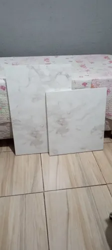  Vendo duas Placas de mármore 