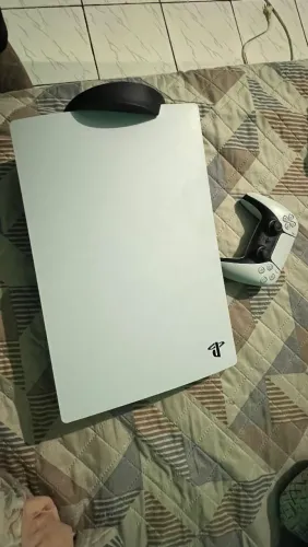 PS5 825 GTA VI
