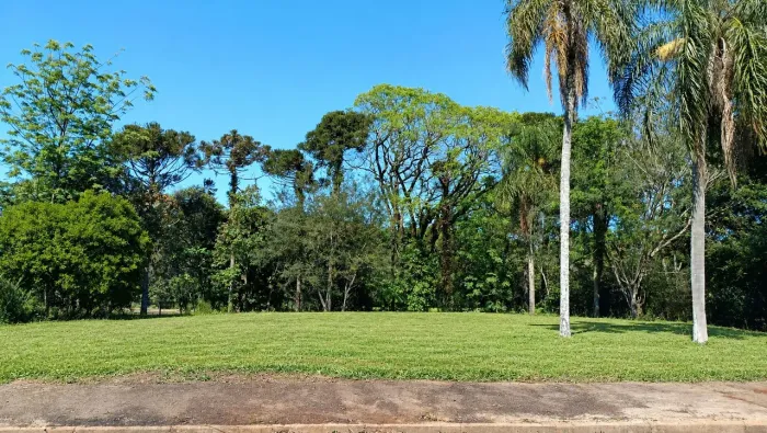 Lote na vila de Salto Osório