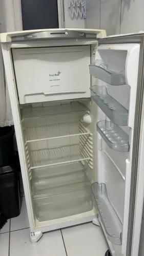 Geladeira Froost Free Consul
