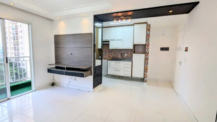 Apartamento para venda em Piqueri com 2 quartos, 54m²