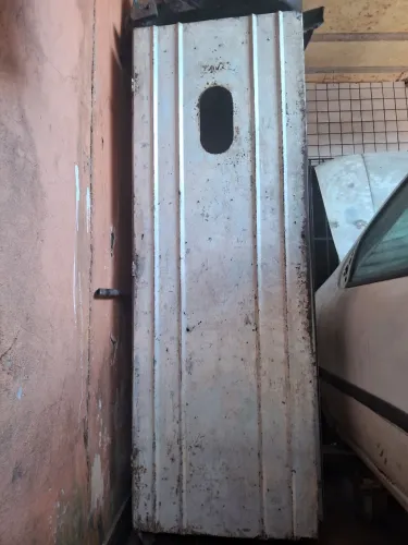 Armário pra guardar ferramentas ou bregueços