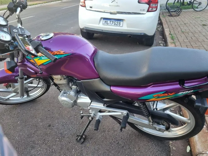 CBX Strada 200 moto reformada.
