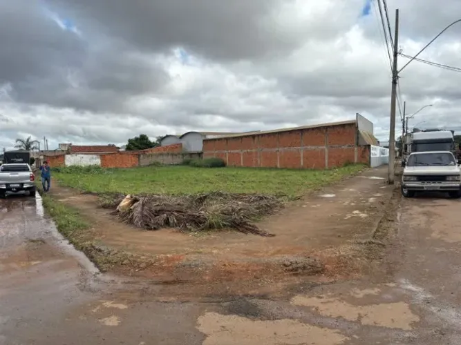 Lote de 1563m2 em Patos de Minas no bairro planalto