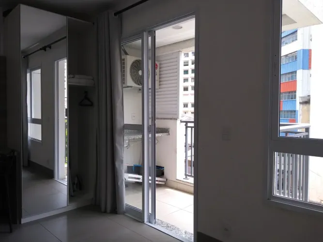 Dormitório Mobiliado para Alugar no Anhangabaú, Bela Vista, São Paulo.