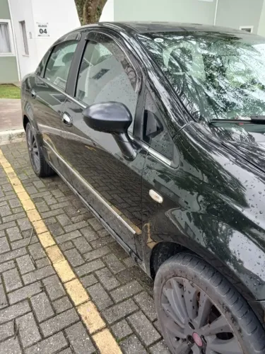 Fiat Linea 1.9/ HLX 1.9/ 1.8 Flex 16V 4P 2010