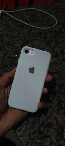 iPhone 7 , 70% de bateria