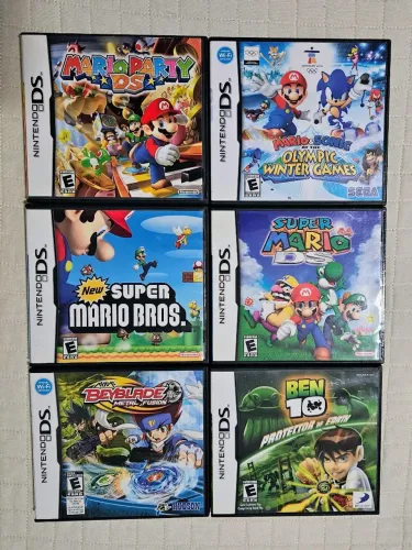 Combo com 14 jogos p Nintendo DS + Console(com defeito)