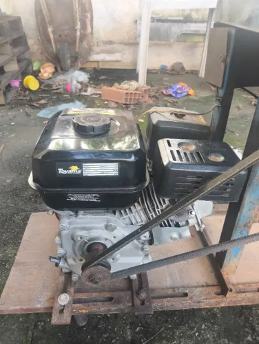 Moenda de cana Maqtron 721 turbo.