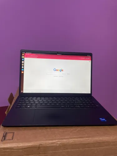 OPORTUNIDADE!! Notebook Dell Inspiron 15 3520 Intel Core i5 12ª Geração 8GB RAM
