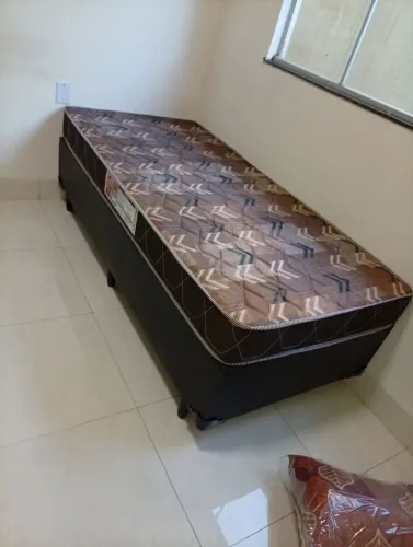 Cama solteiro box e colchão D33 