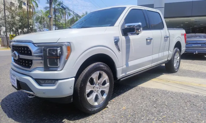 Ford F-150 Platinum 4X4 5.0 V8 2023