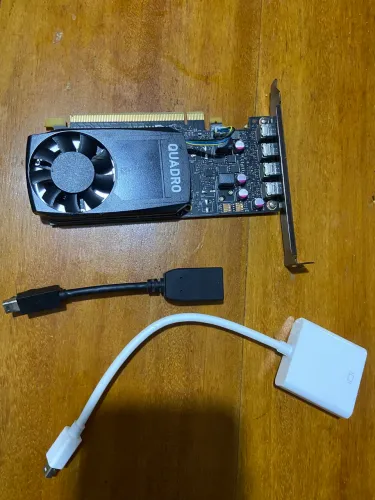 Placa de vídeo quadro p1000 4GB