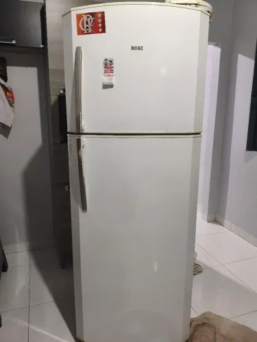 Geladeira Bosch KDN 46 Frost Free - 445l - Congelador OK / Refri Precisa Conserto