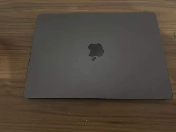 Mac Book Pro M4