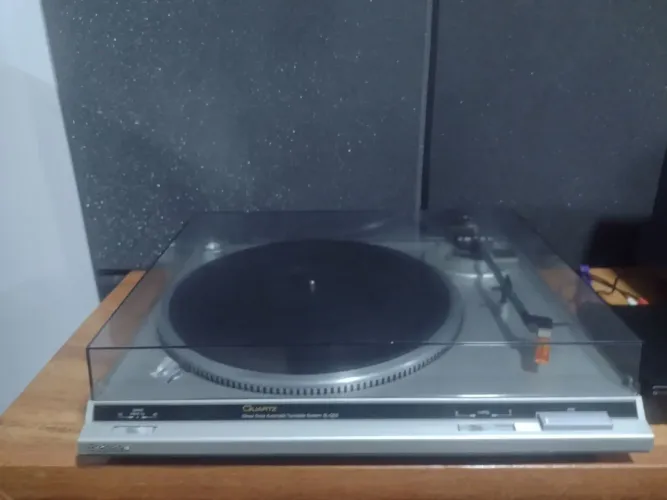 Toca-discos Technics SL-QD2