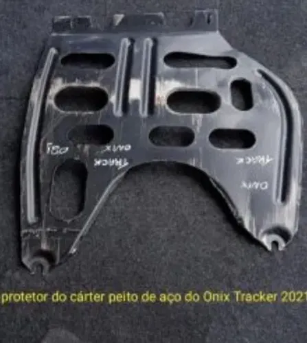 Protetor de cárter tracker 2024