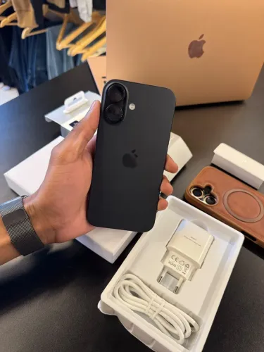 iPhone 16 ?128gb