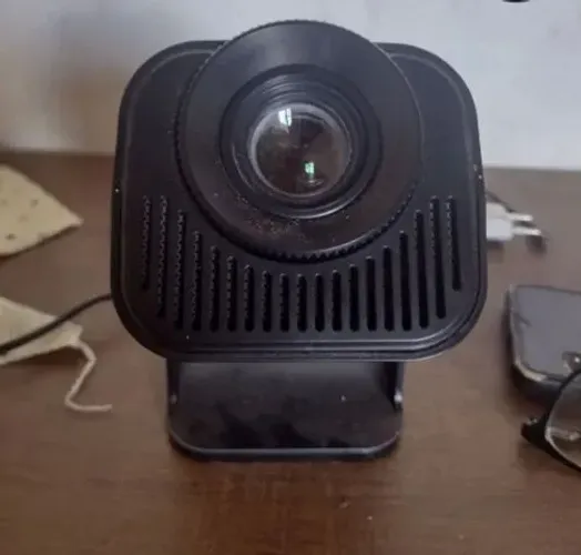 Projetor HY 320