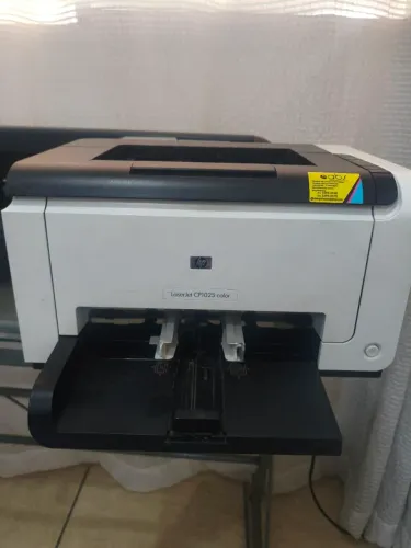 Impressora Hp LaserJet cp1025 color 