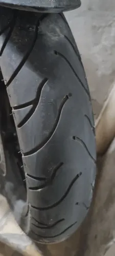 Vendo pneu de cb Twister 