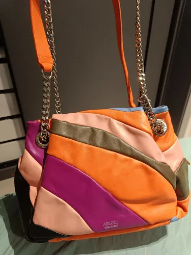 Bolsa Arezzo original couro legítimo tamanho médio impecável 
