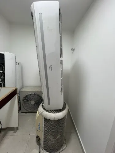 Lote 3 aparelhos ar cond pelo preço de 1