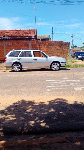 Volkswagen Parati 1000 MI 16V 2P E 4P 2000