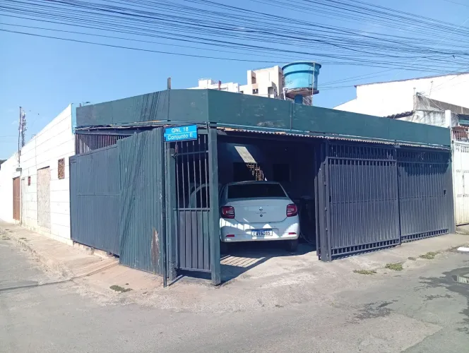 Casa a venda