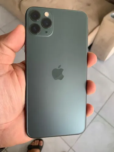 iPhone 11 Pro Max 64gb Leia!
