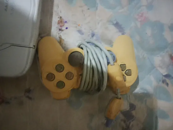Vendo PS1 original seminovo